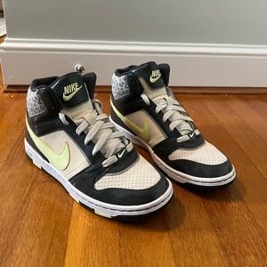 Nike Skinny High Top Sneakers, leopard, size 8